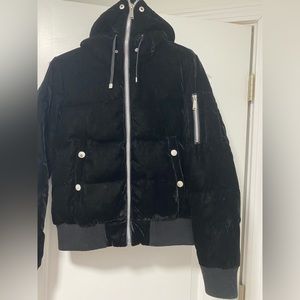 Woman velour bomber jacket size Medium